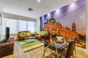 Tram Stop 5 - Stylish 2 Bedroom in downtown Melbourne